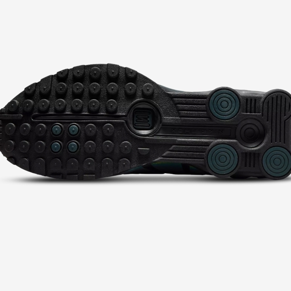 Nike Shox R4 SE - Picture 6 of 7